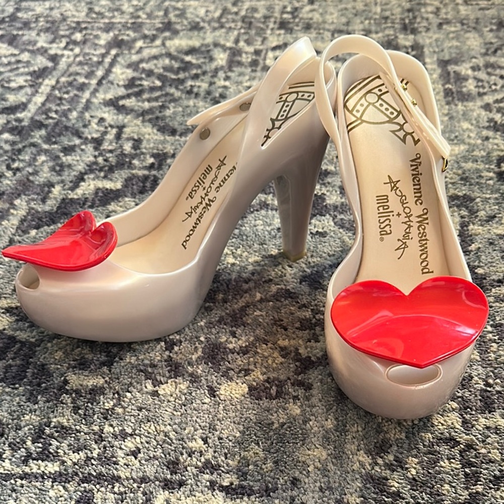 Vivenne Westwood x Melissa  Cream and Red Heart Heels